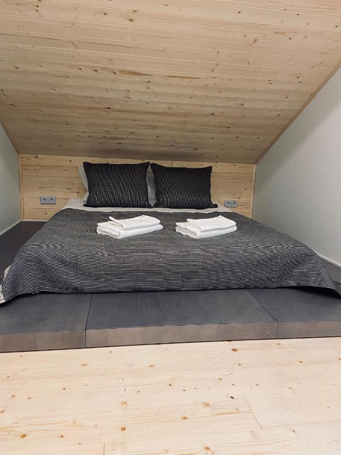 Roze Guest Houses Sklandas Bernāti Zewnętrze zdjęcie