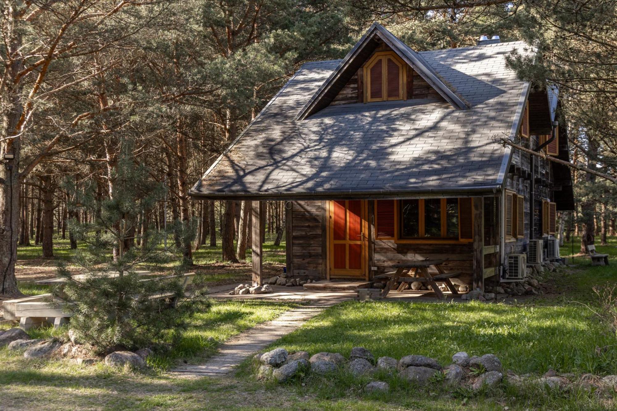 Roze Guest Houses Sklandas Bernāti Zewnętrze zdjęcie
