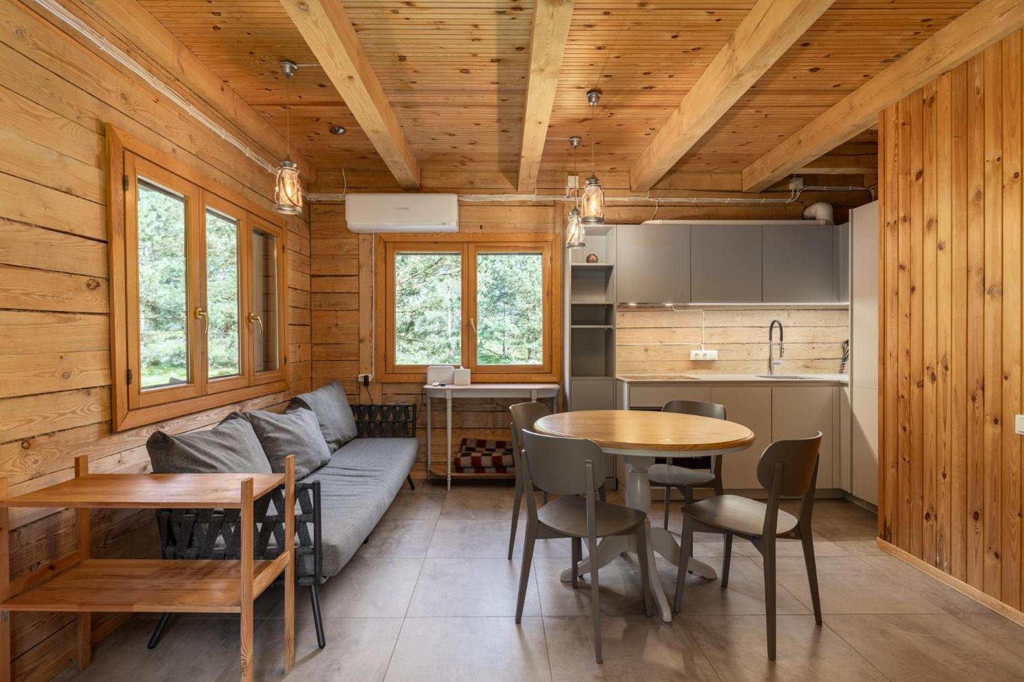 Roze Guest Houses Sklandas Bernāti Zewnętrze zdjęcie