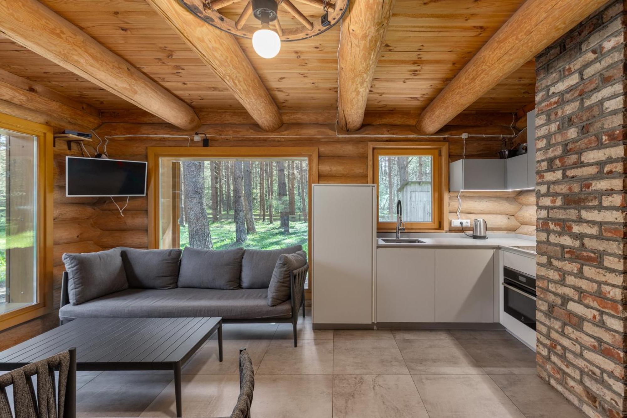 Roze Guest Houses Sklandas Bernāti Zewnętrze zdjęcie