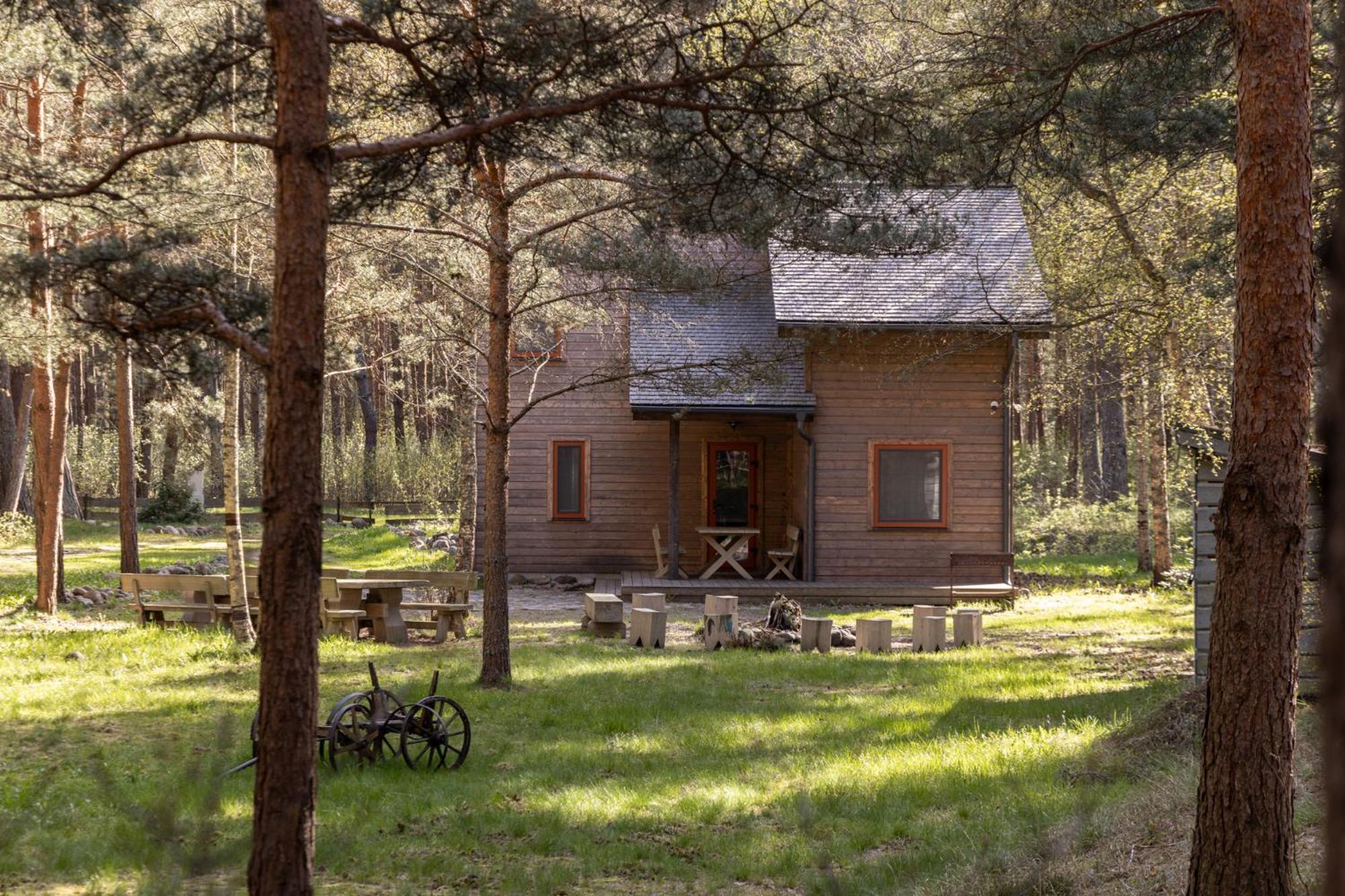 Roze Guest Houses Sklandas Bernāti Zewnętrze zdjęcie